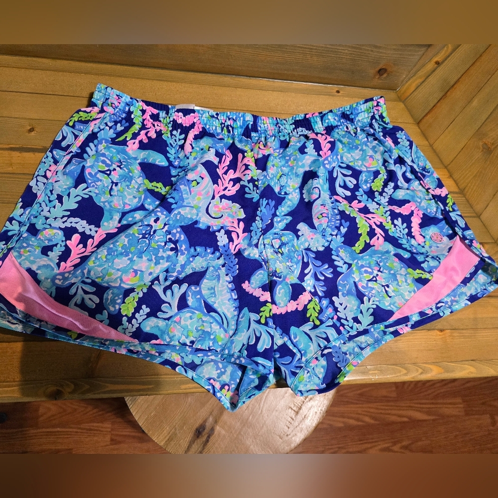 Lilly Pulitzer Blue and Pink Women's Shorts